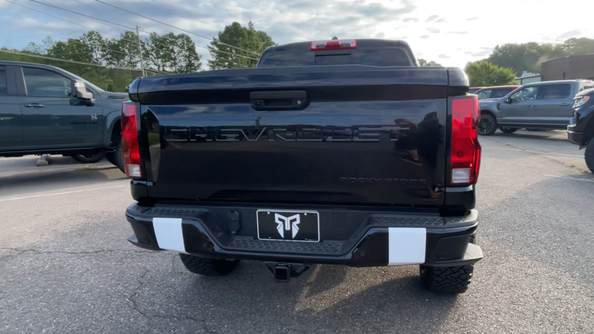Vehicle Image 9