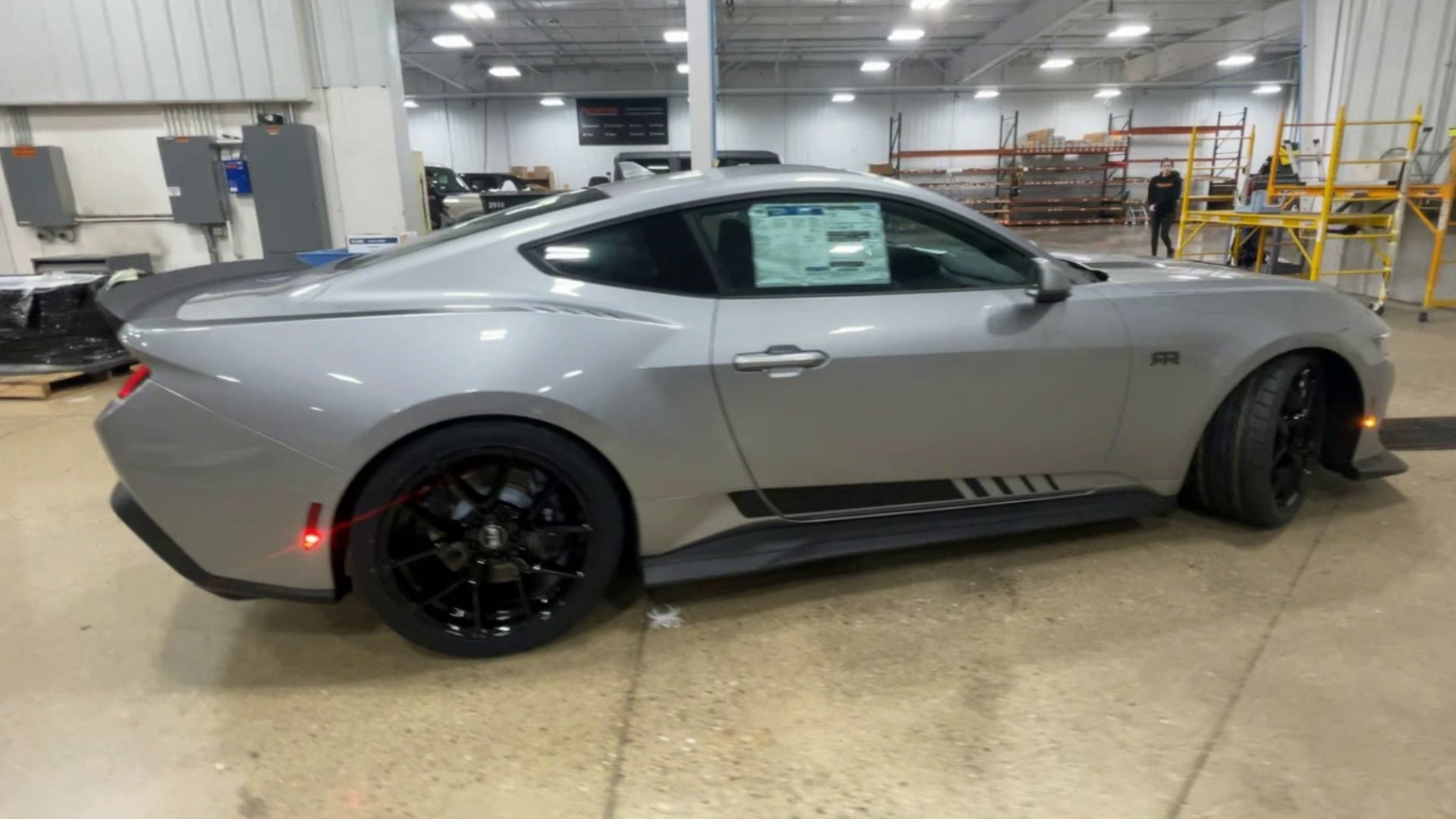 Vehicle Image 9