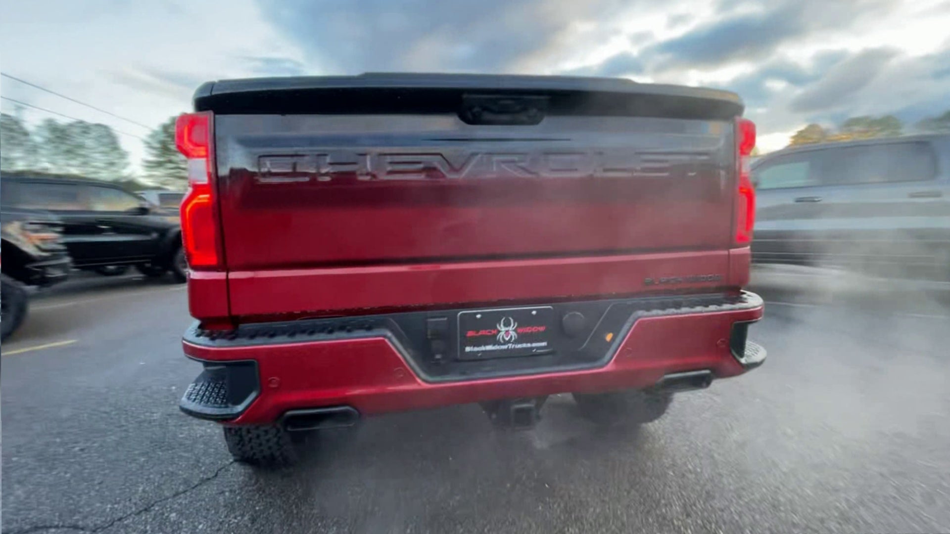 Vehicle Image 9