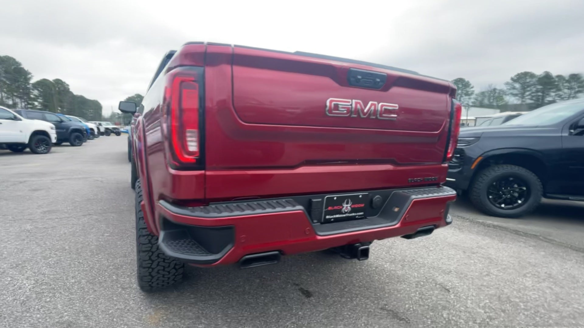 Vehicle Image 9