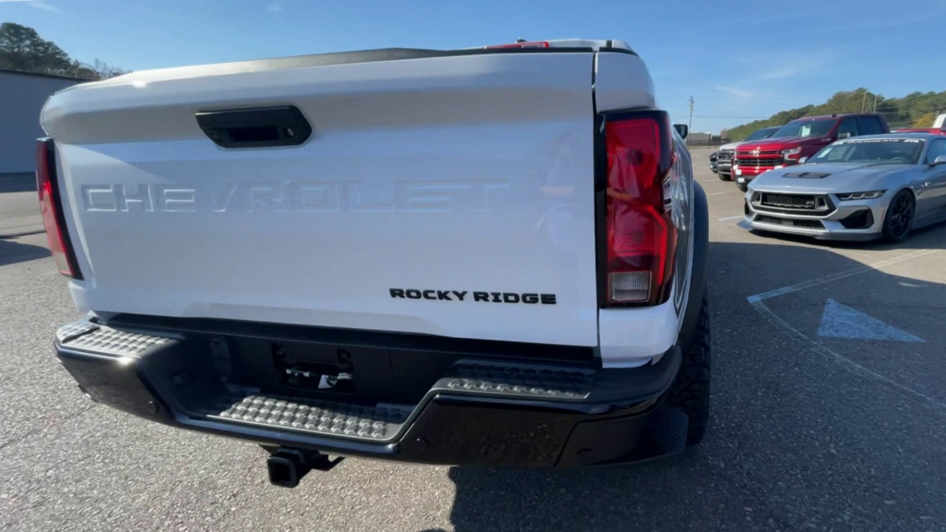Vehicle Image 9