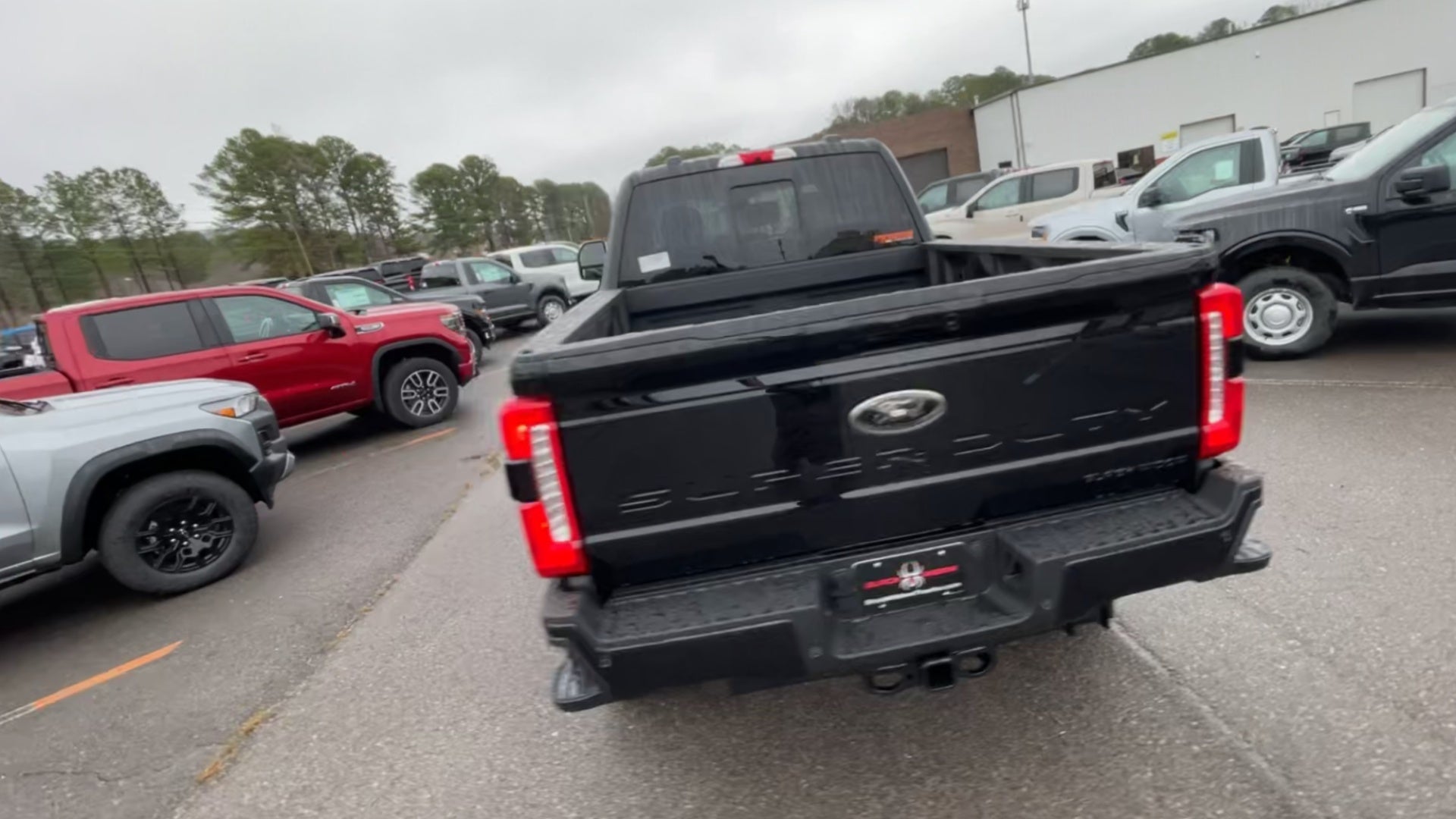 Vehicle Image 9