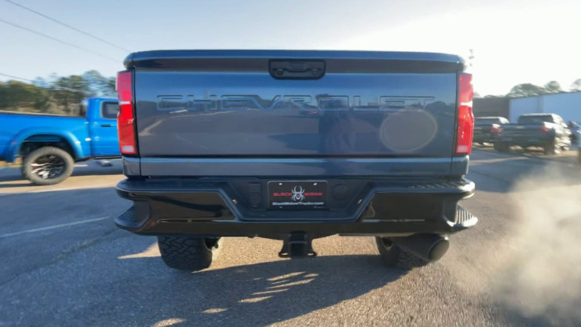 Vehicle Image 9