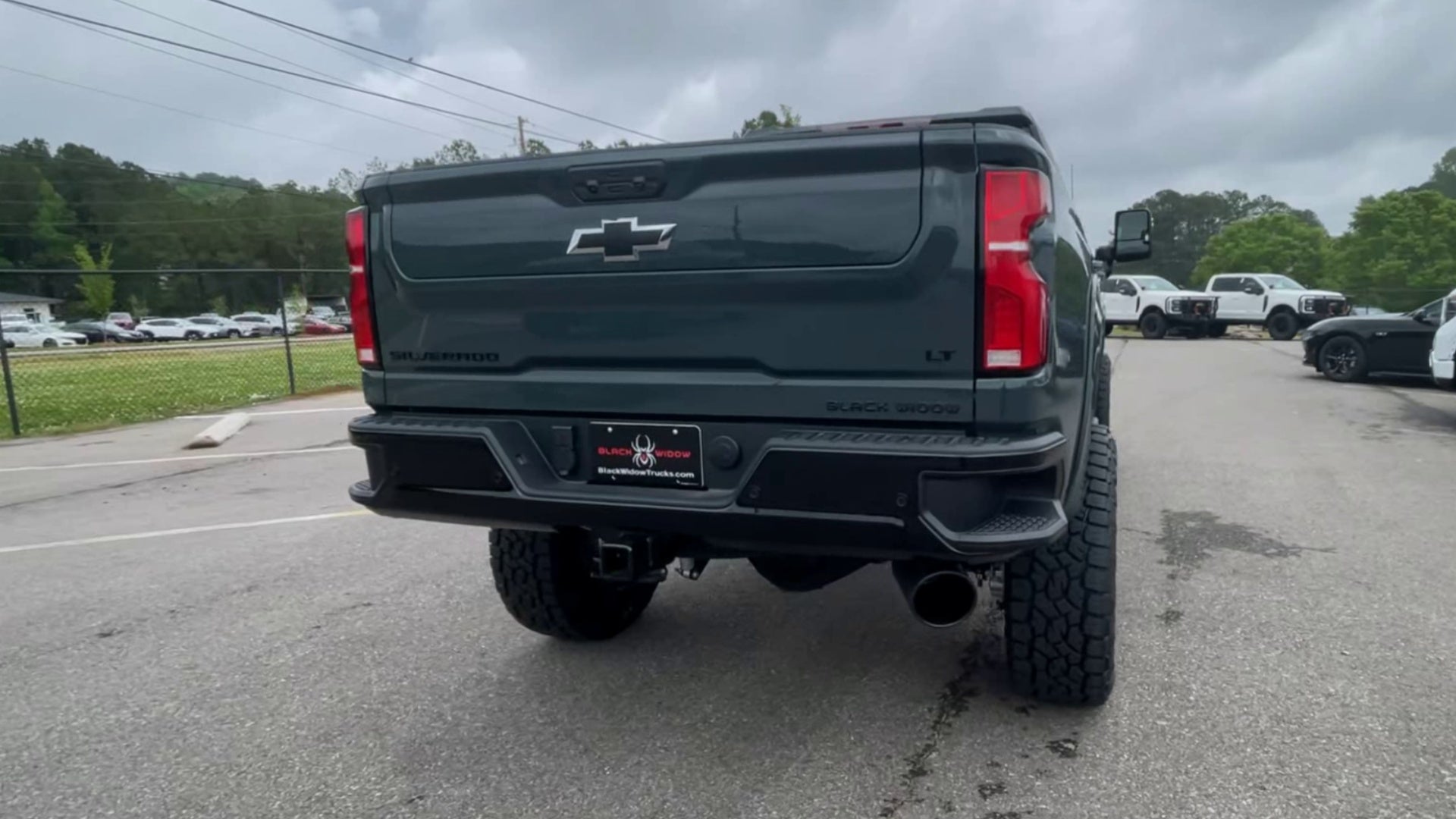 Vehicle Image 9