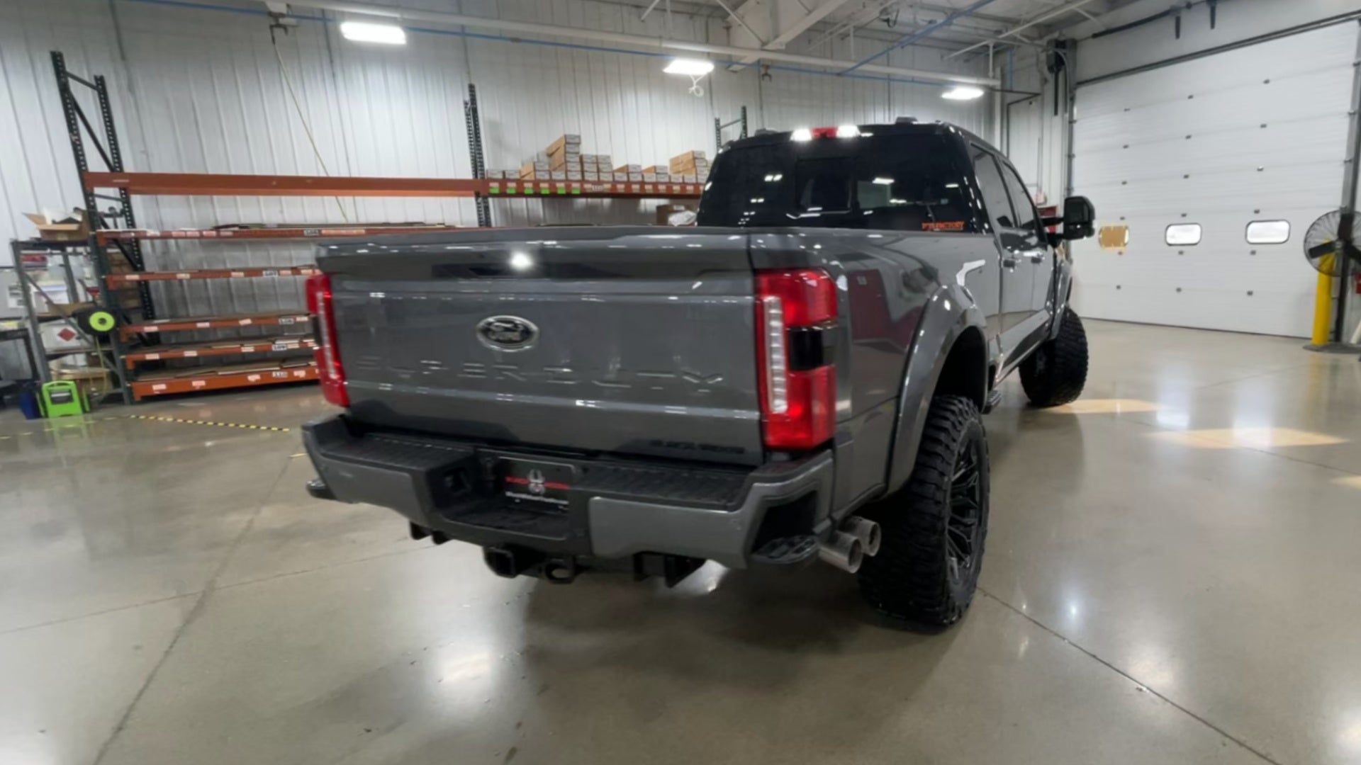 Vehicle Image 9