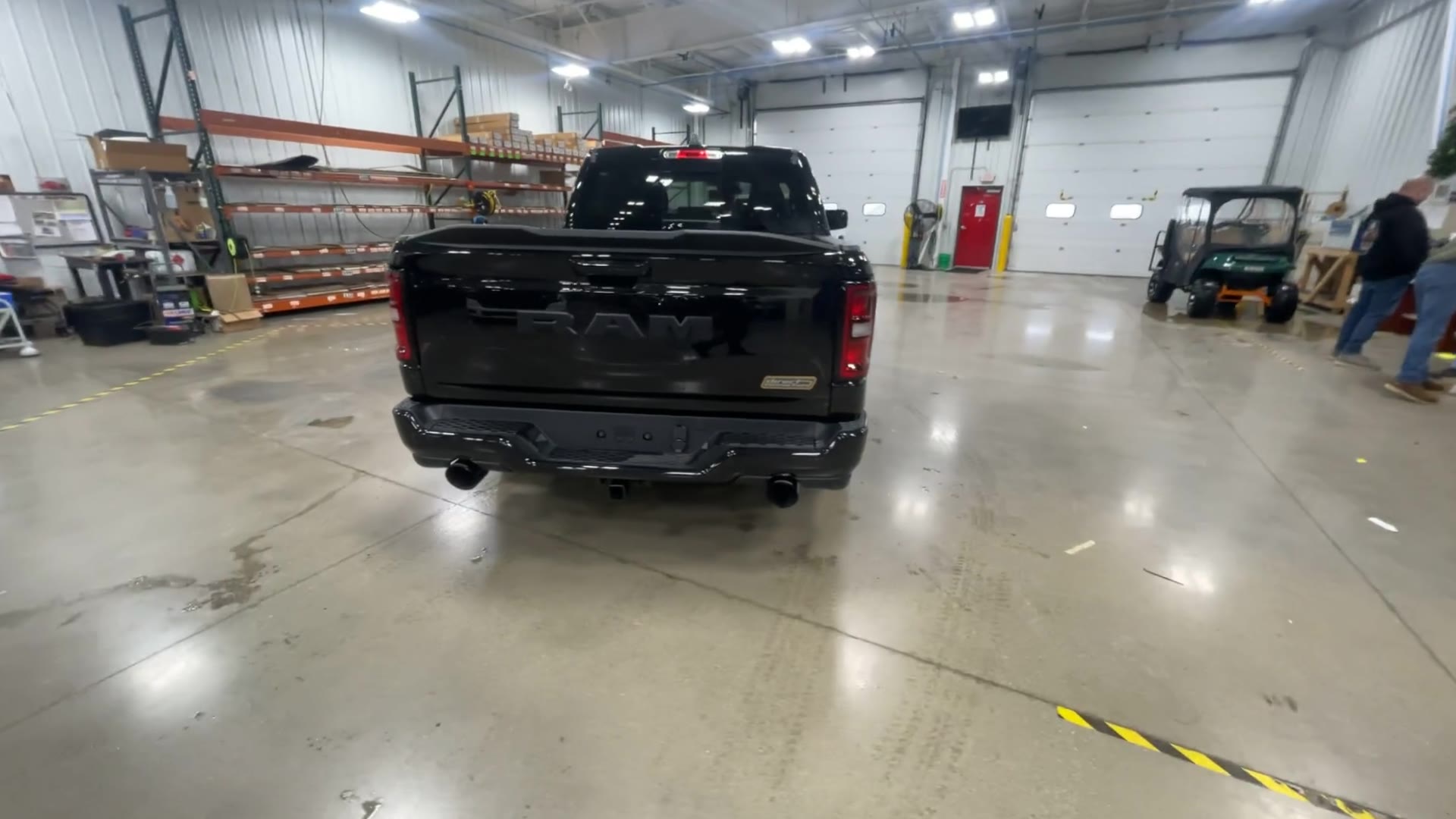 Vehicle Image 9