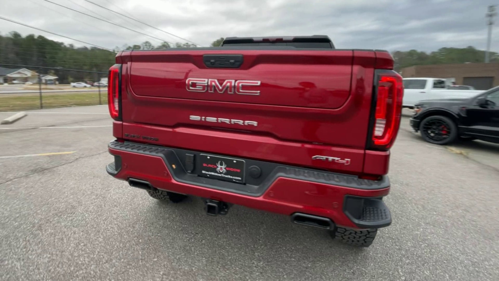 Vehicle Image 9
