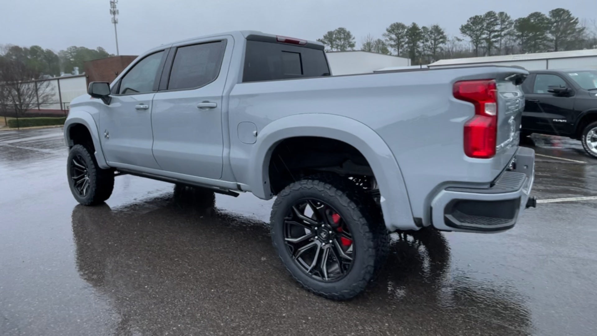 Vehicle Image 9