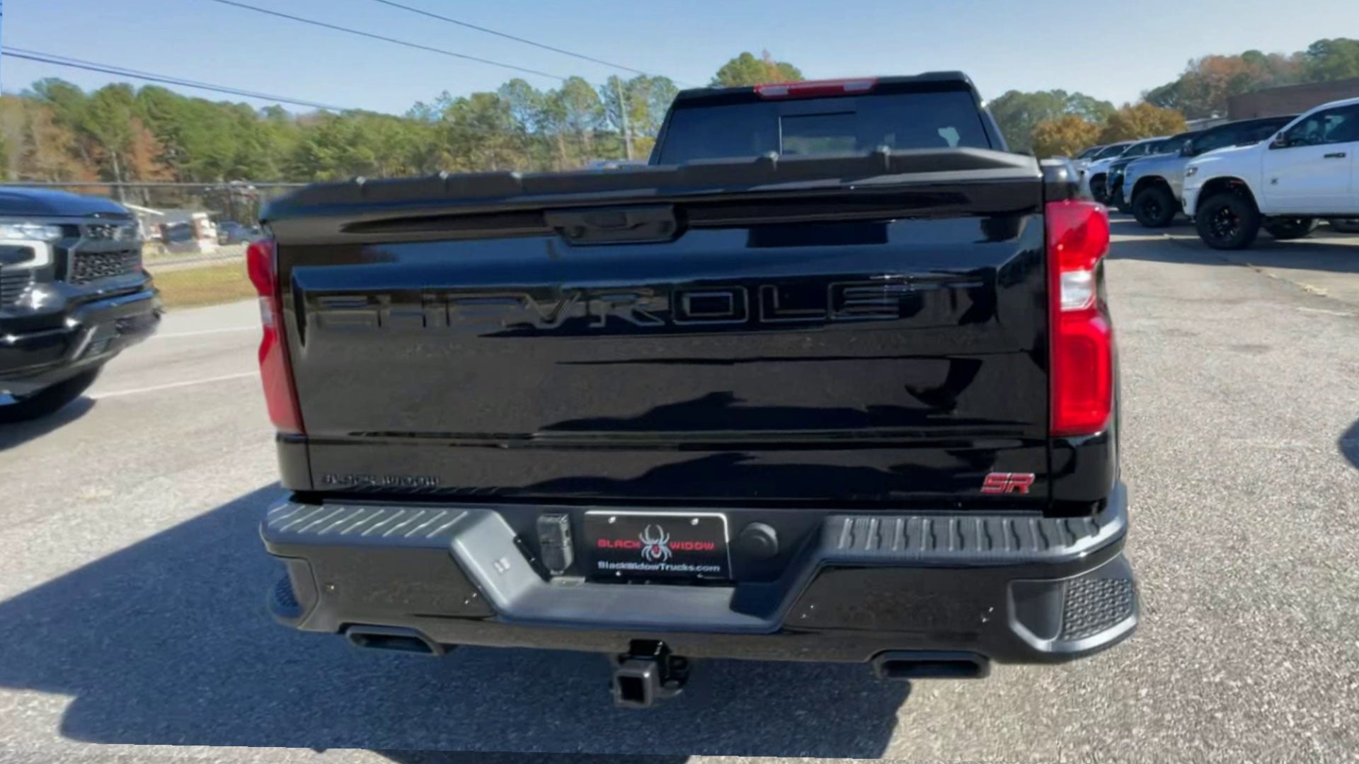 Vehicle Image 9