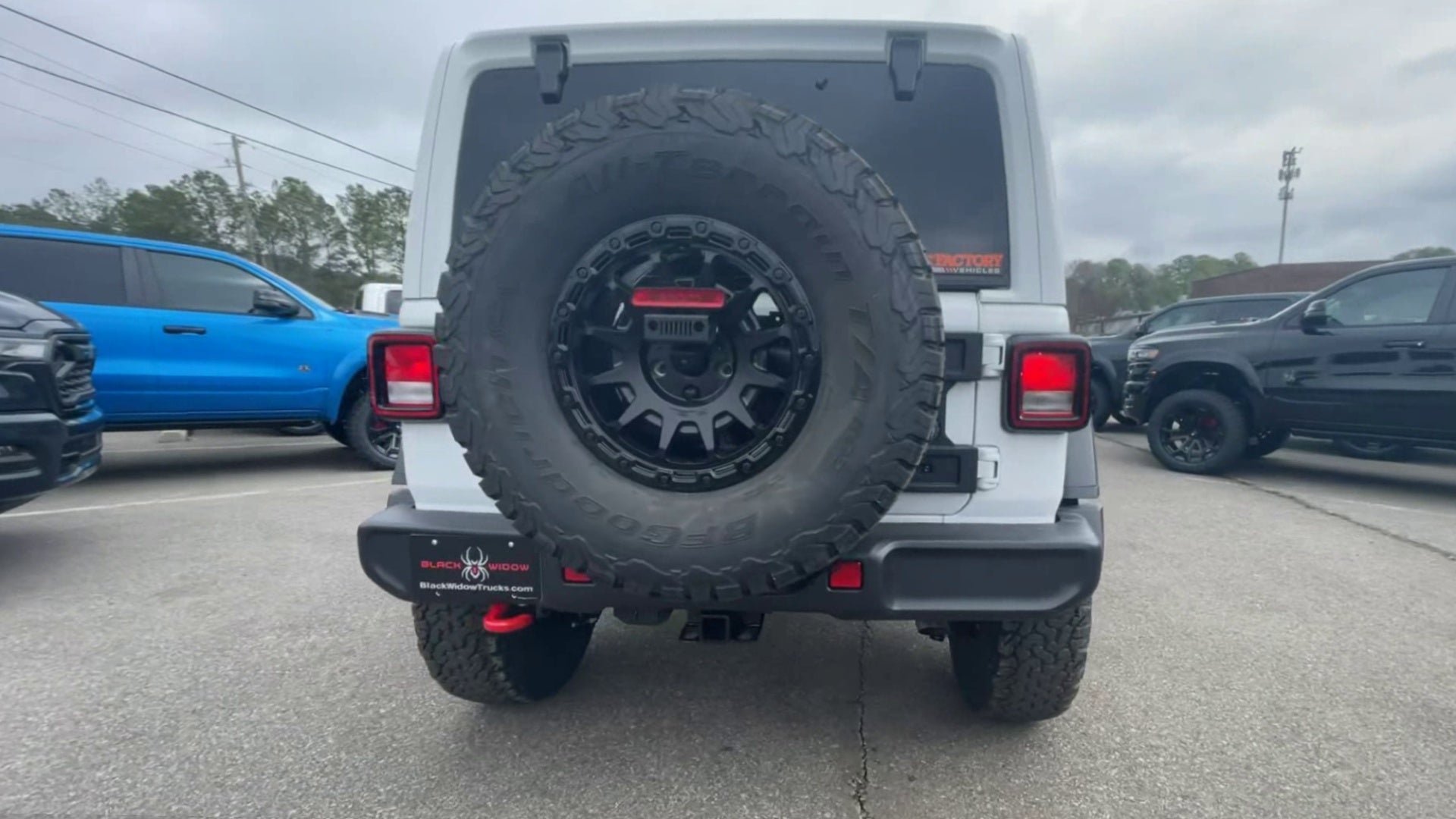 Vehicle Image 9