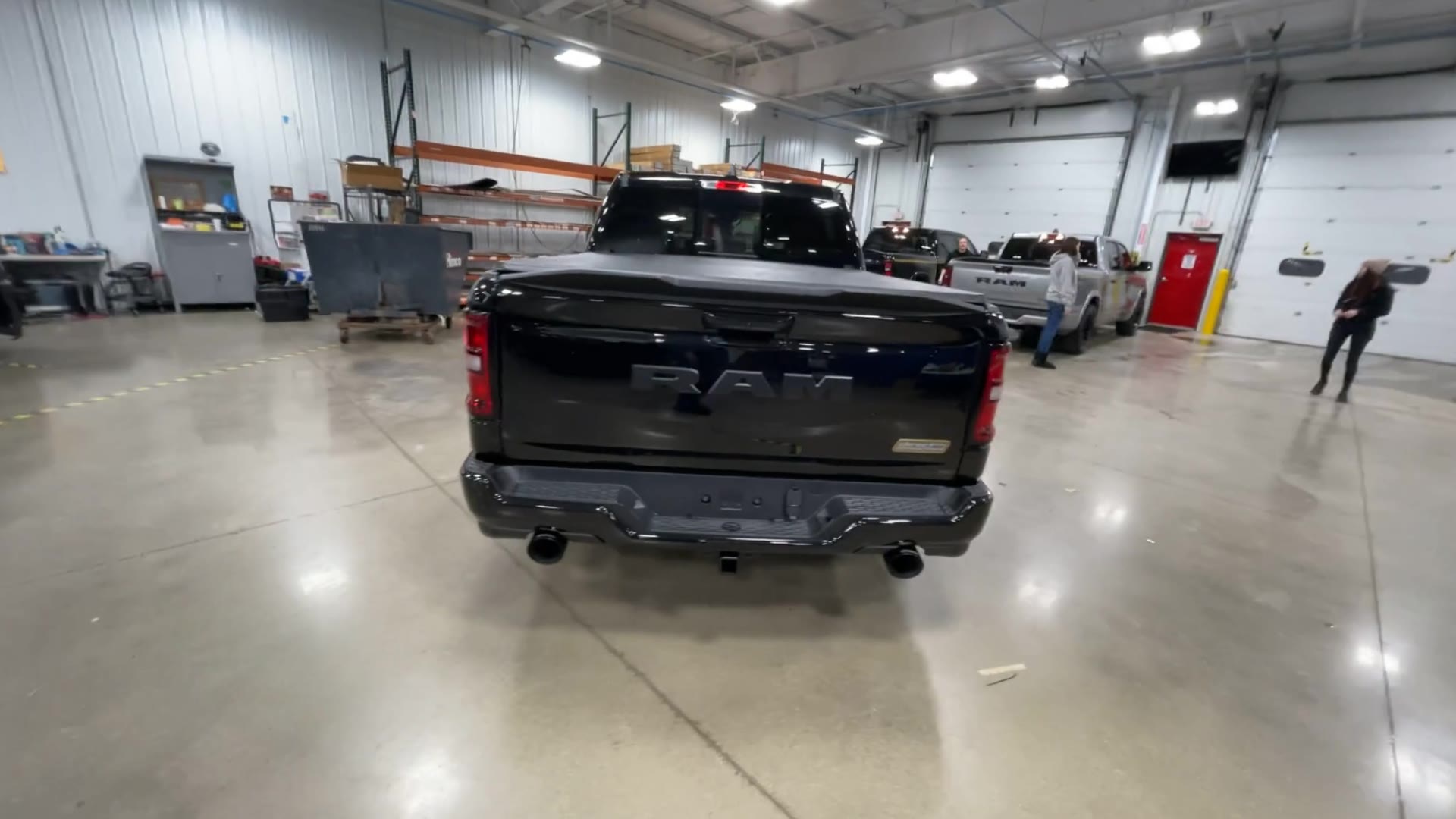 Vehicle Image 9
