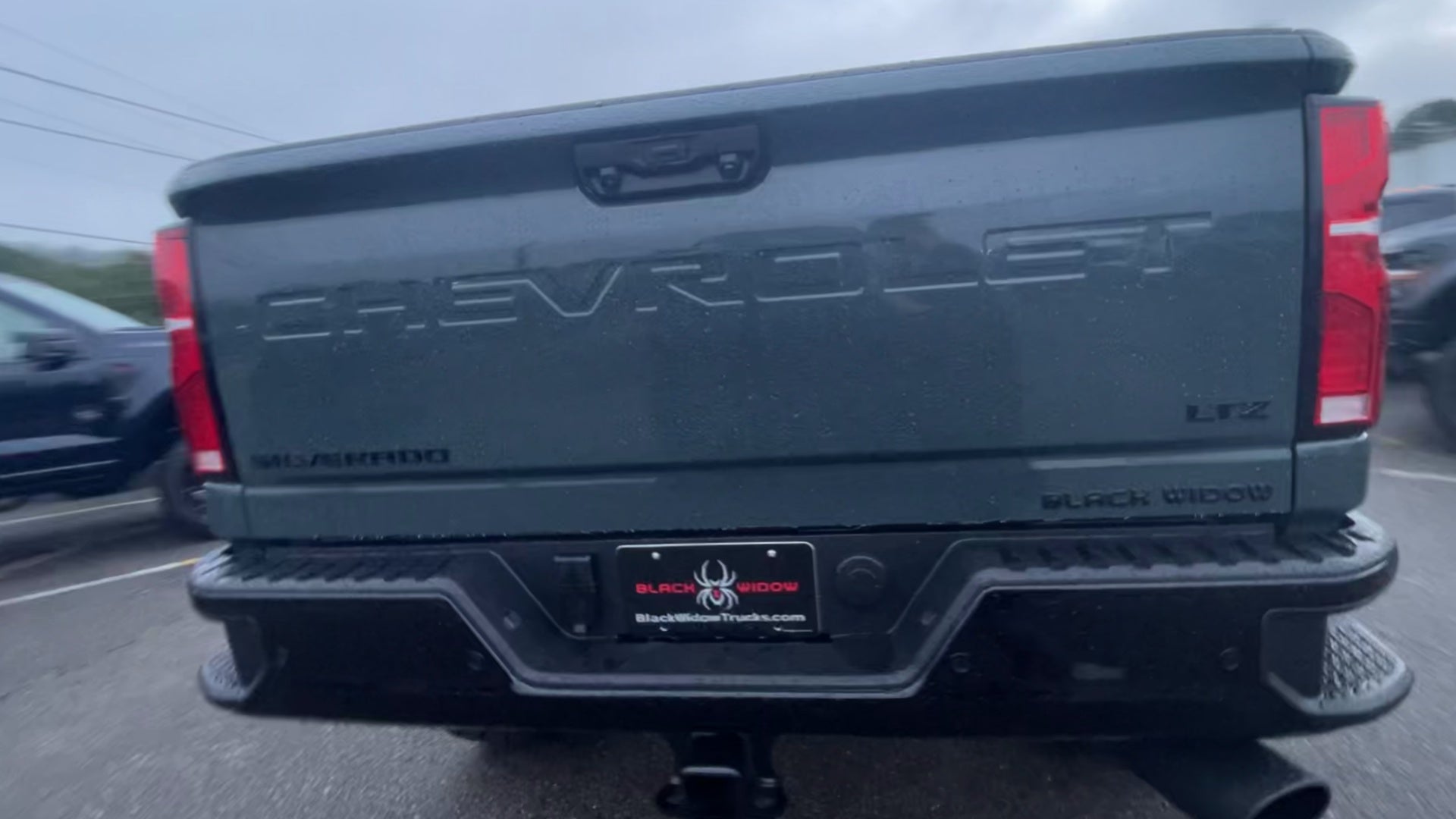 Vehicle Image 9