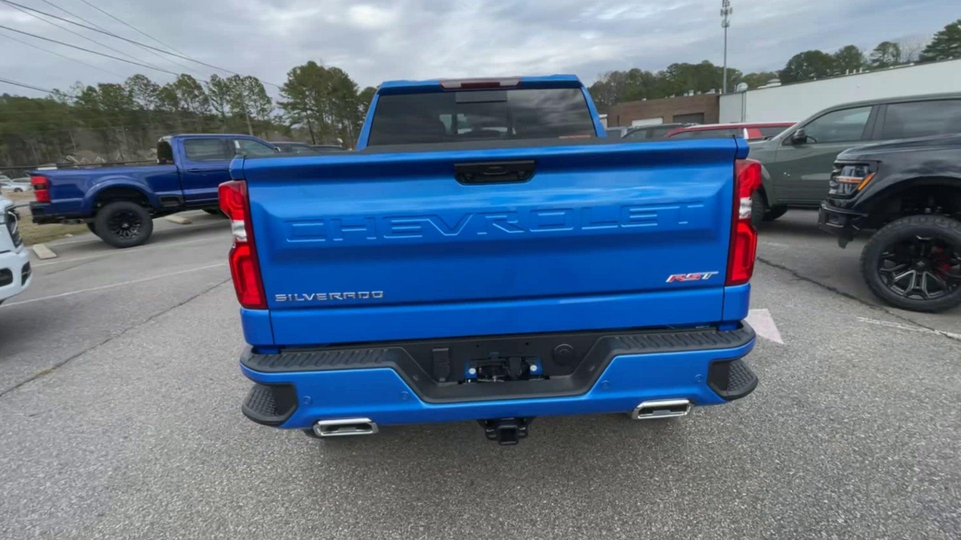 Vehicle Image 9