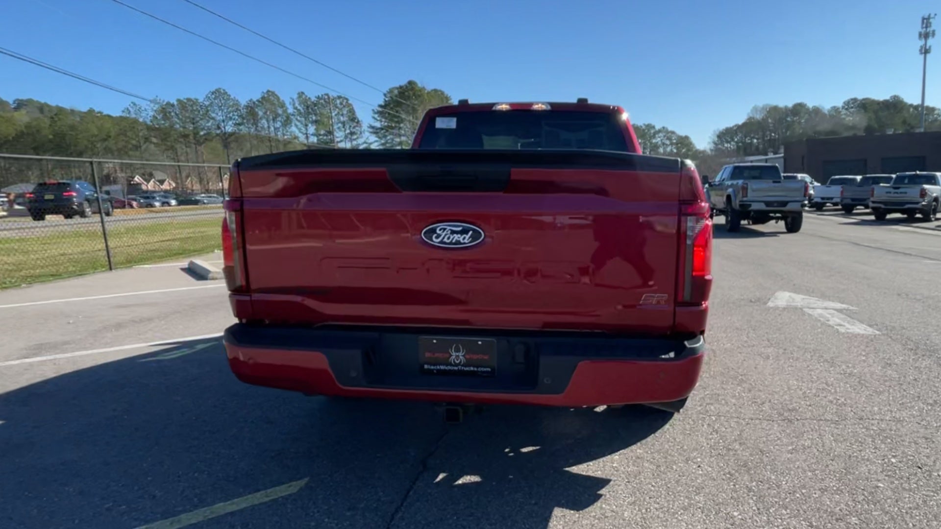 Vehicle Image 9