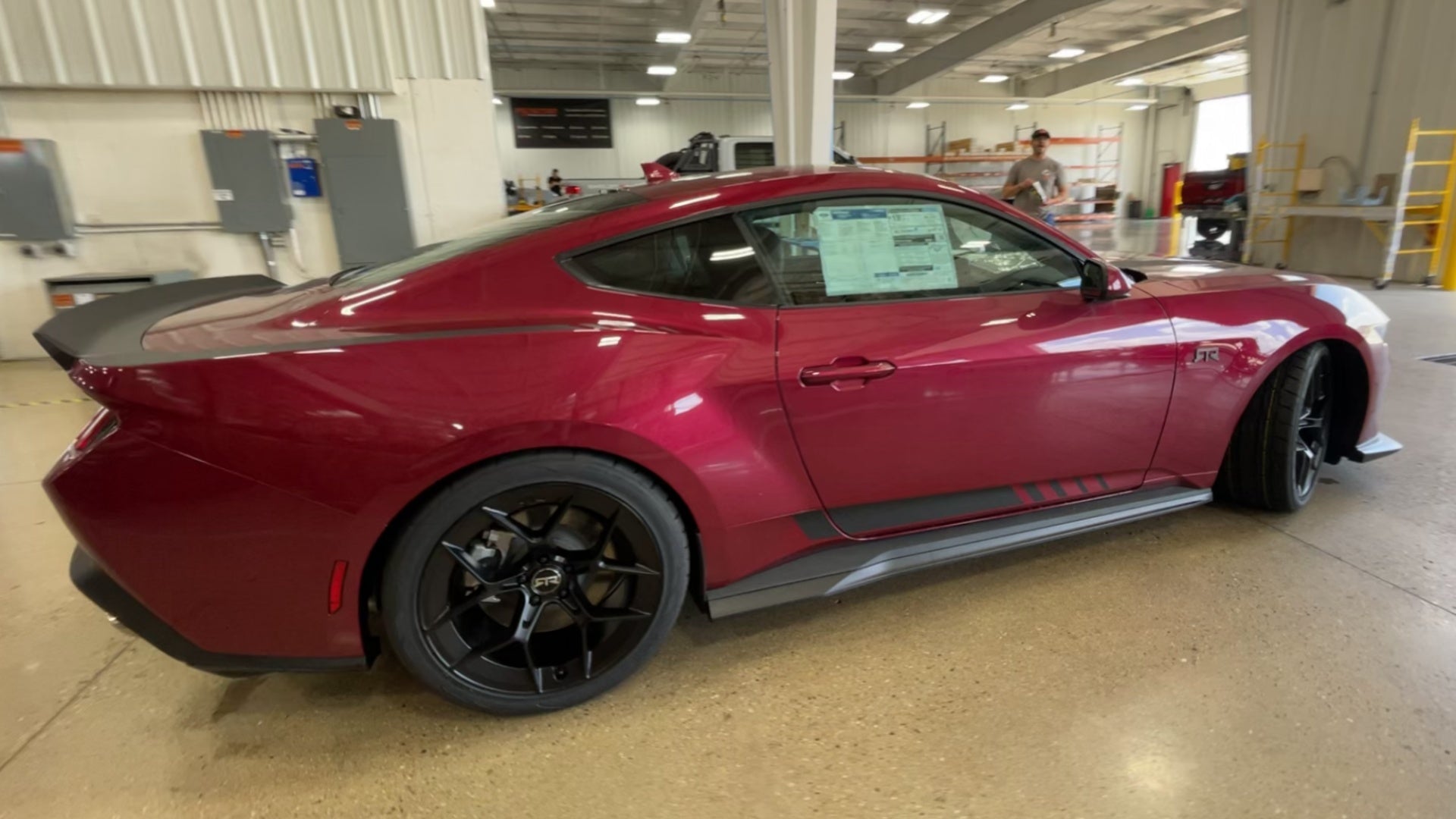 Vehicle Image 9