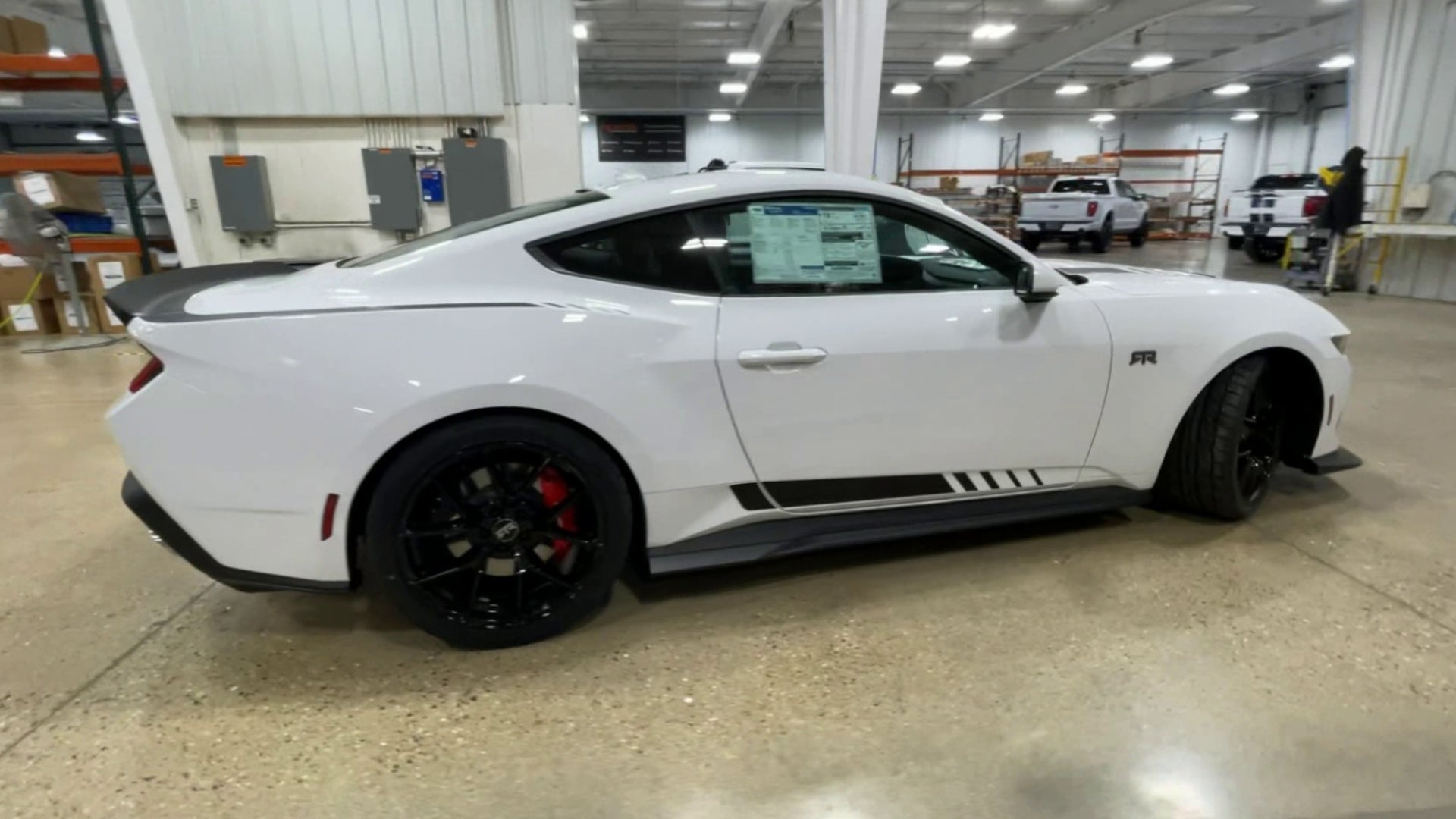 Vehicle Image 9