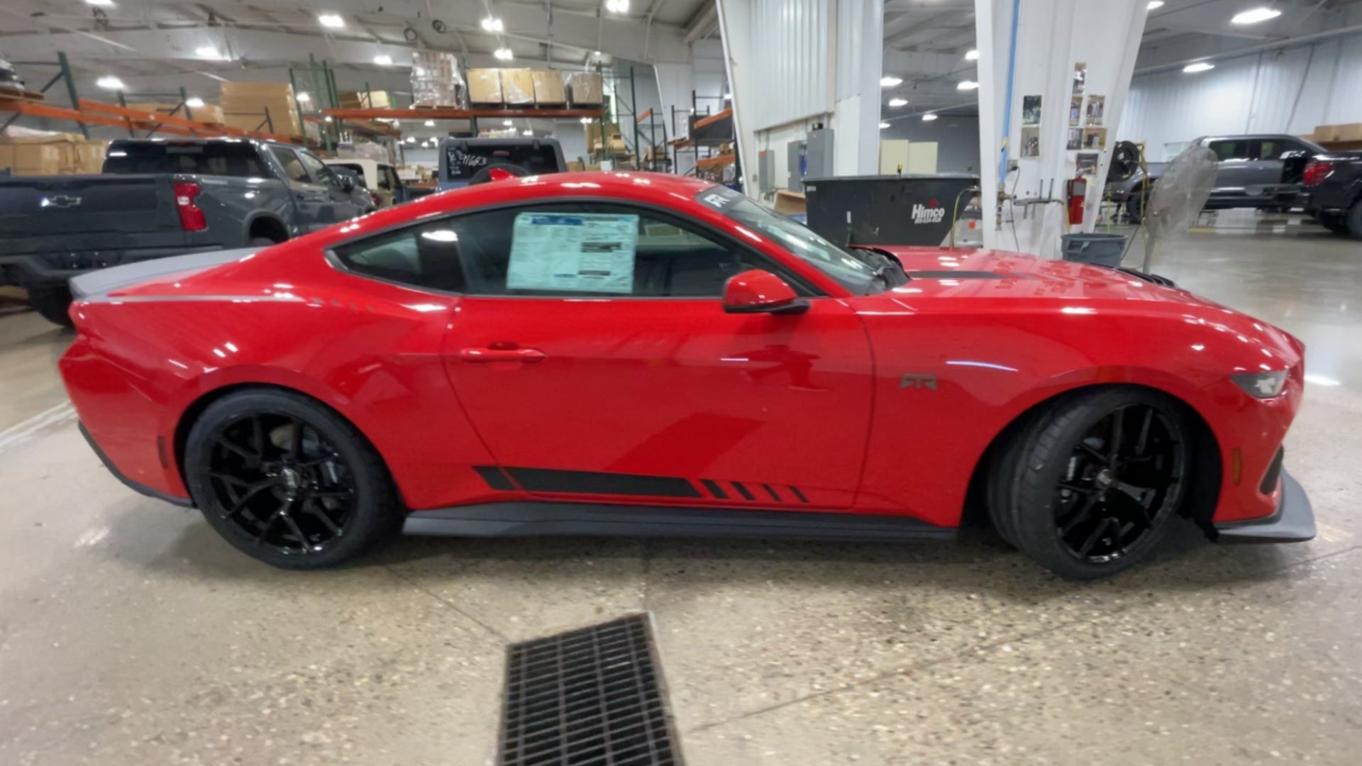 Vehicle Image 9