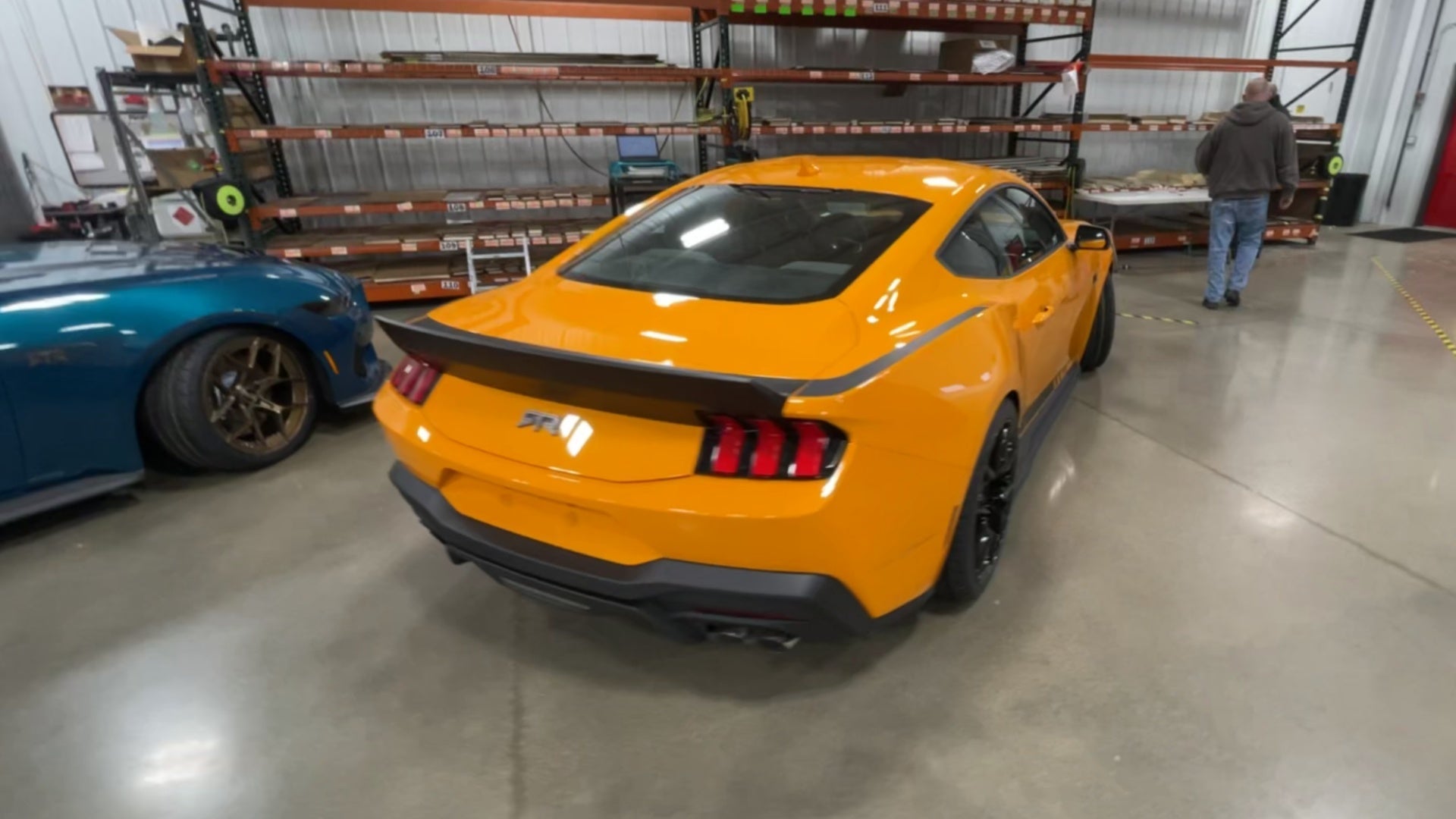 Vehicle Image 9