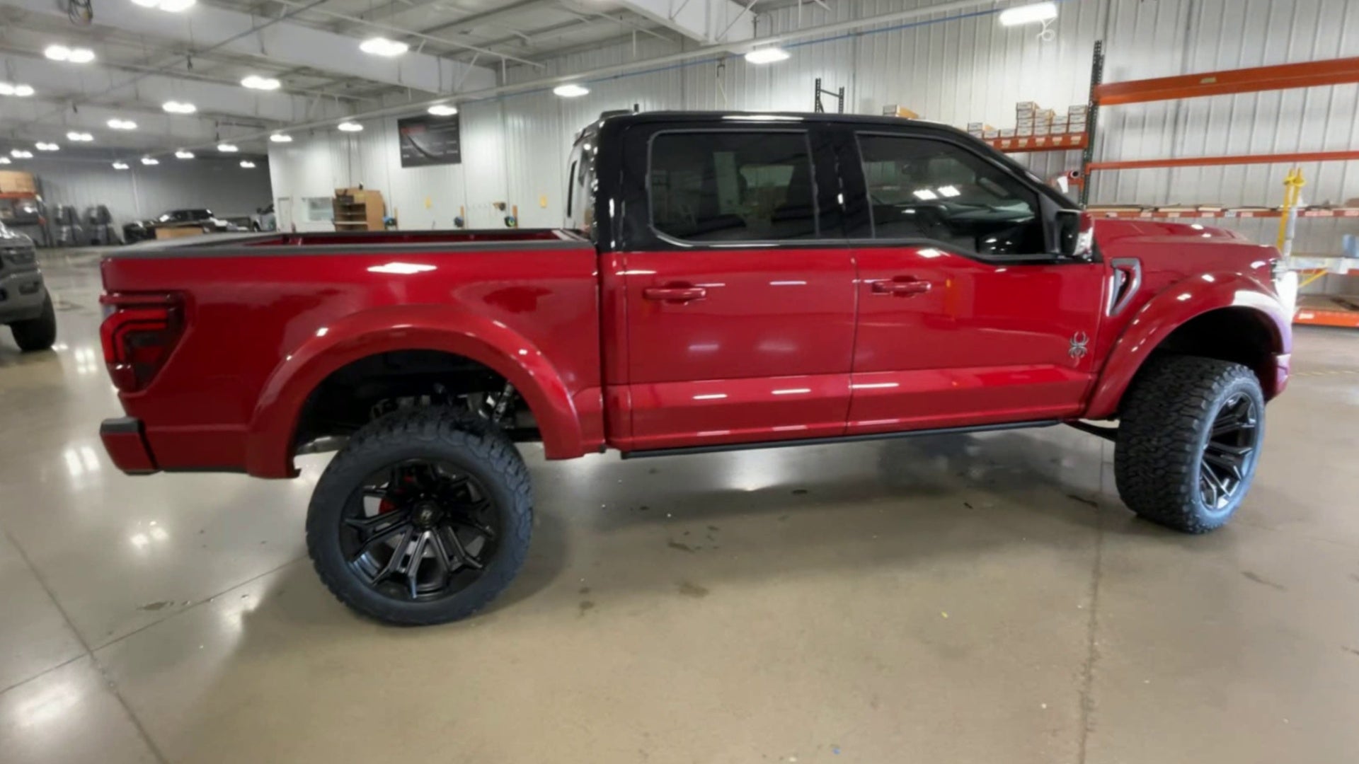 Vehicle Image 9
