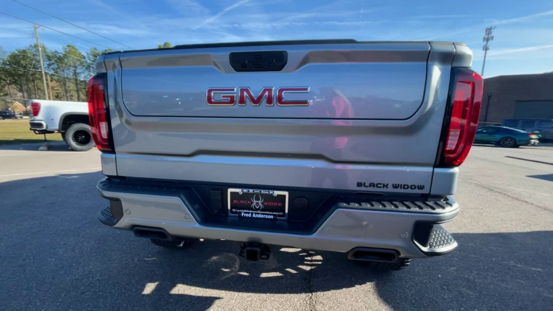 Vehicle Image 9