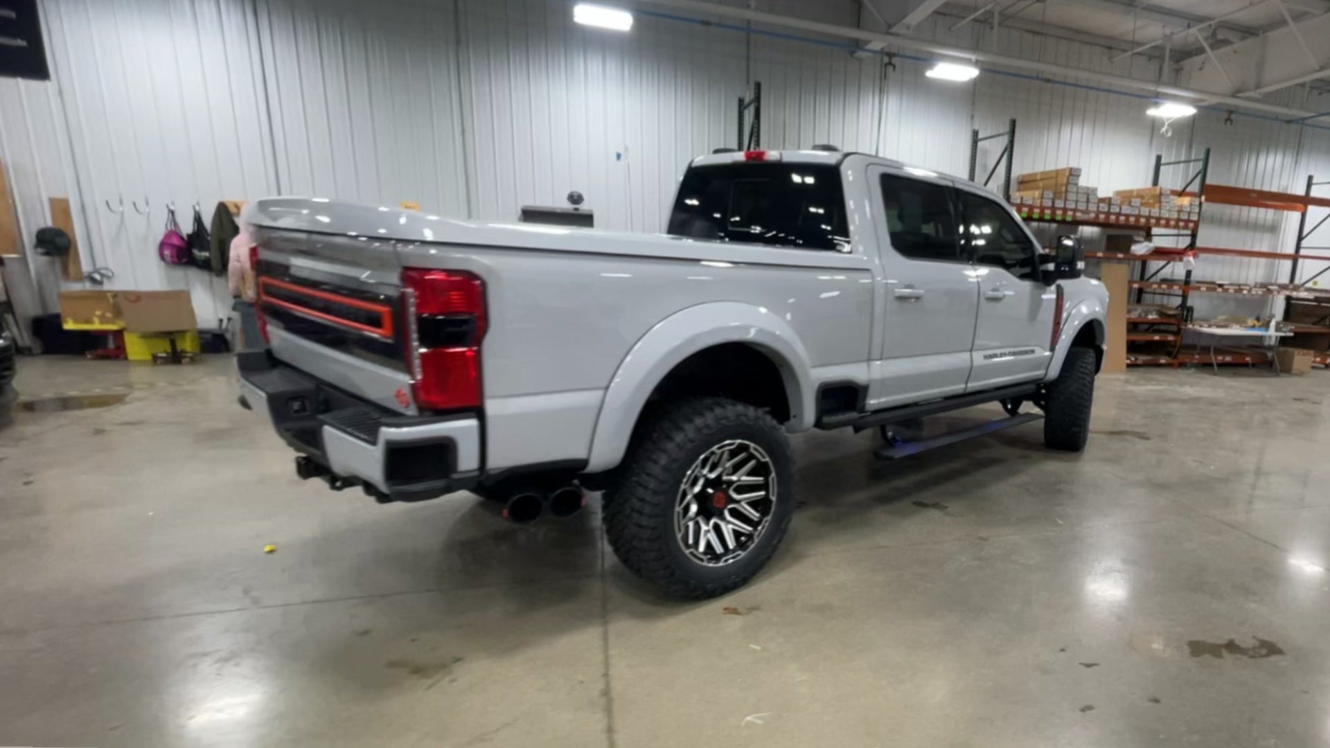 Vehicle Image 9