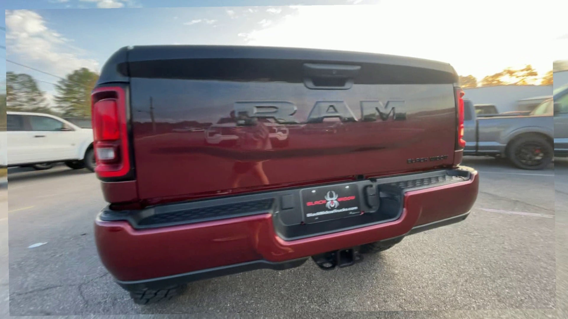 Vehicle Image 9