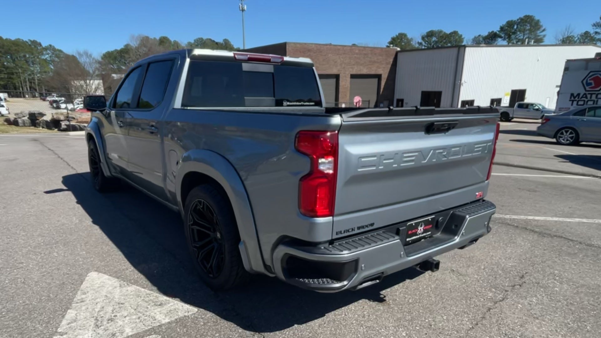 Vehicle Image 9