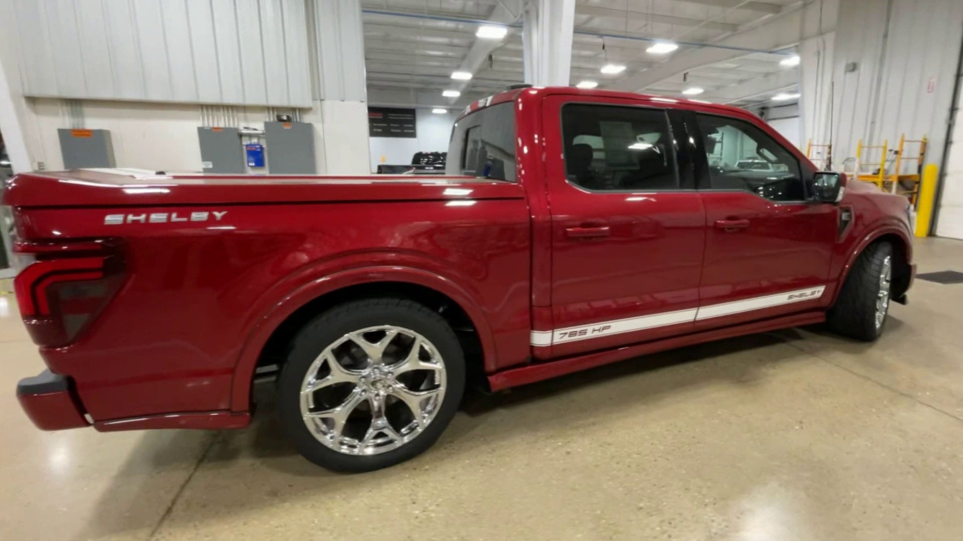 Vehicle Image 9