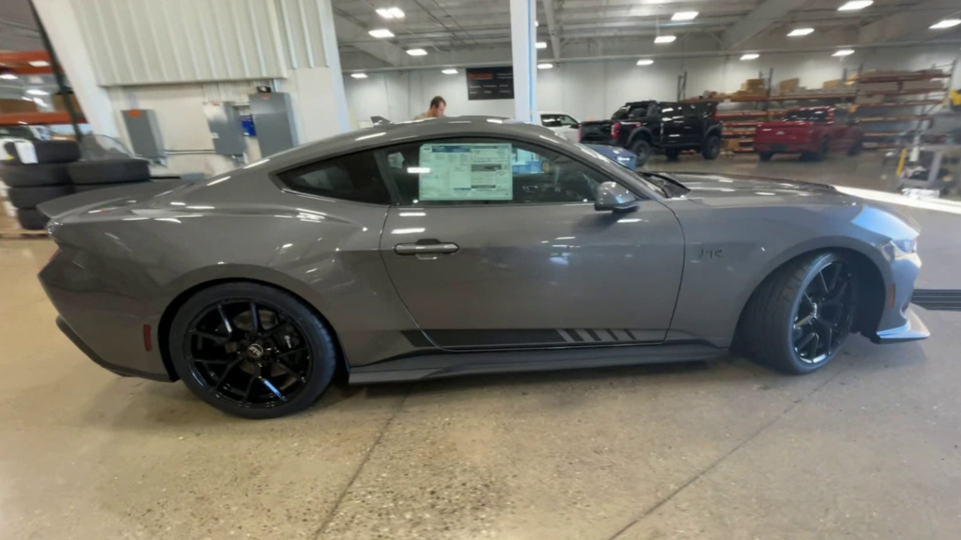 Vehicle Image 9