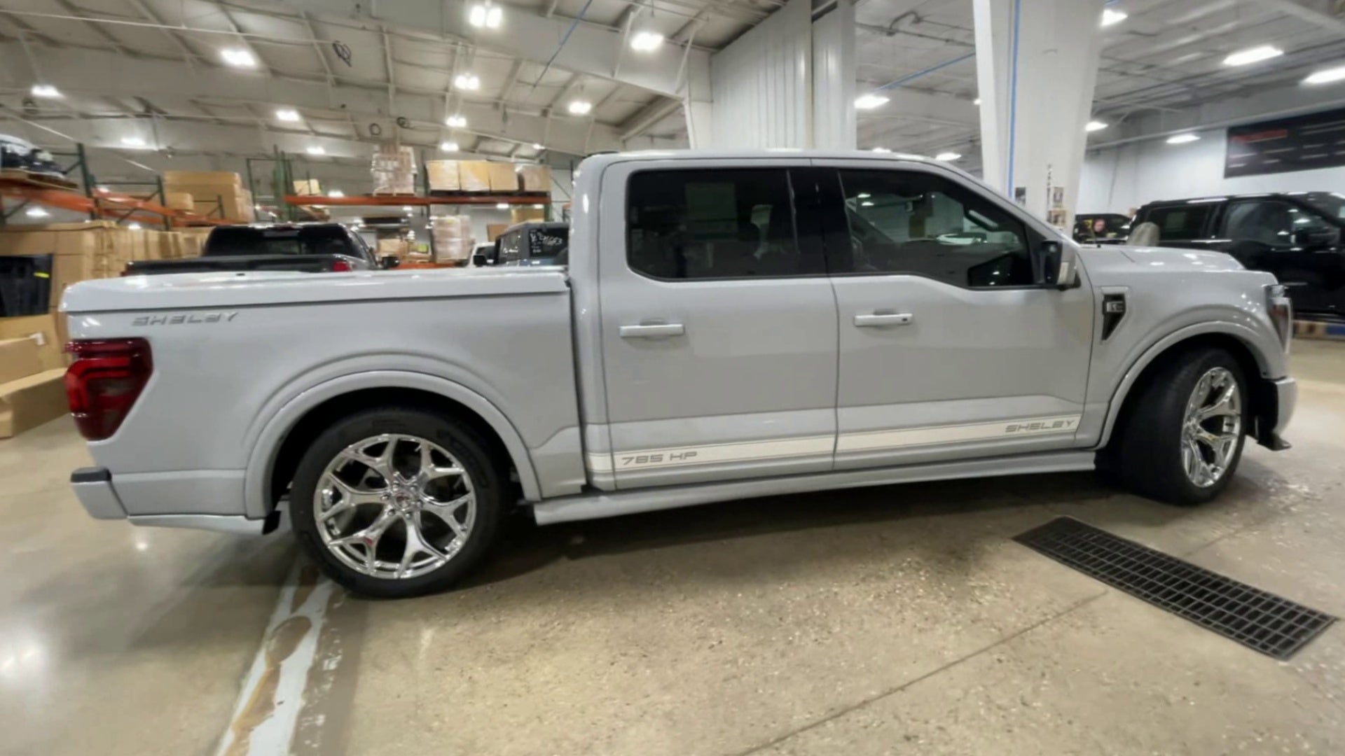 Vehicle Image 9