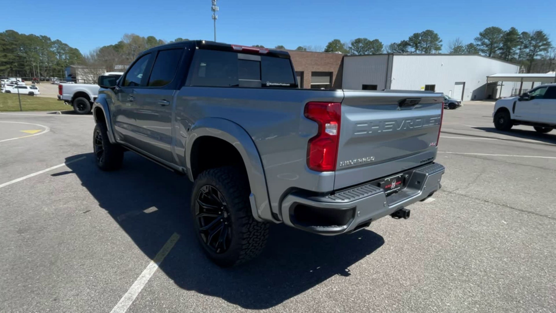 Vehicle Image 9