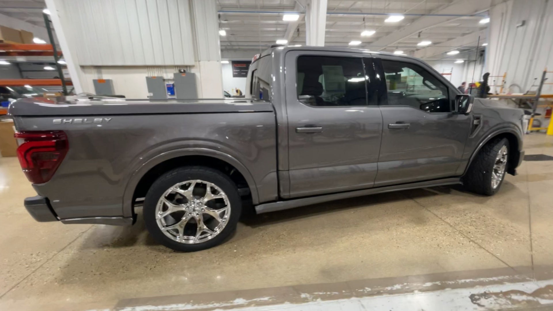 Vehicle Image 9