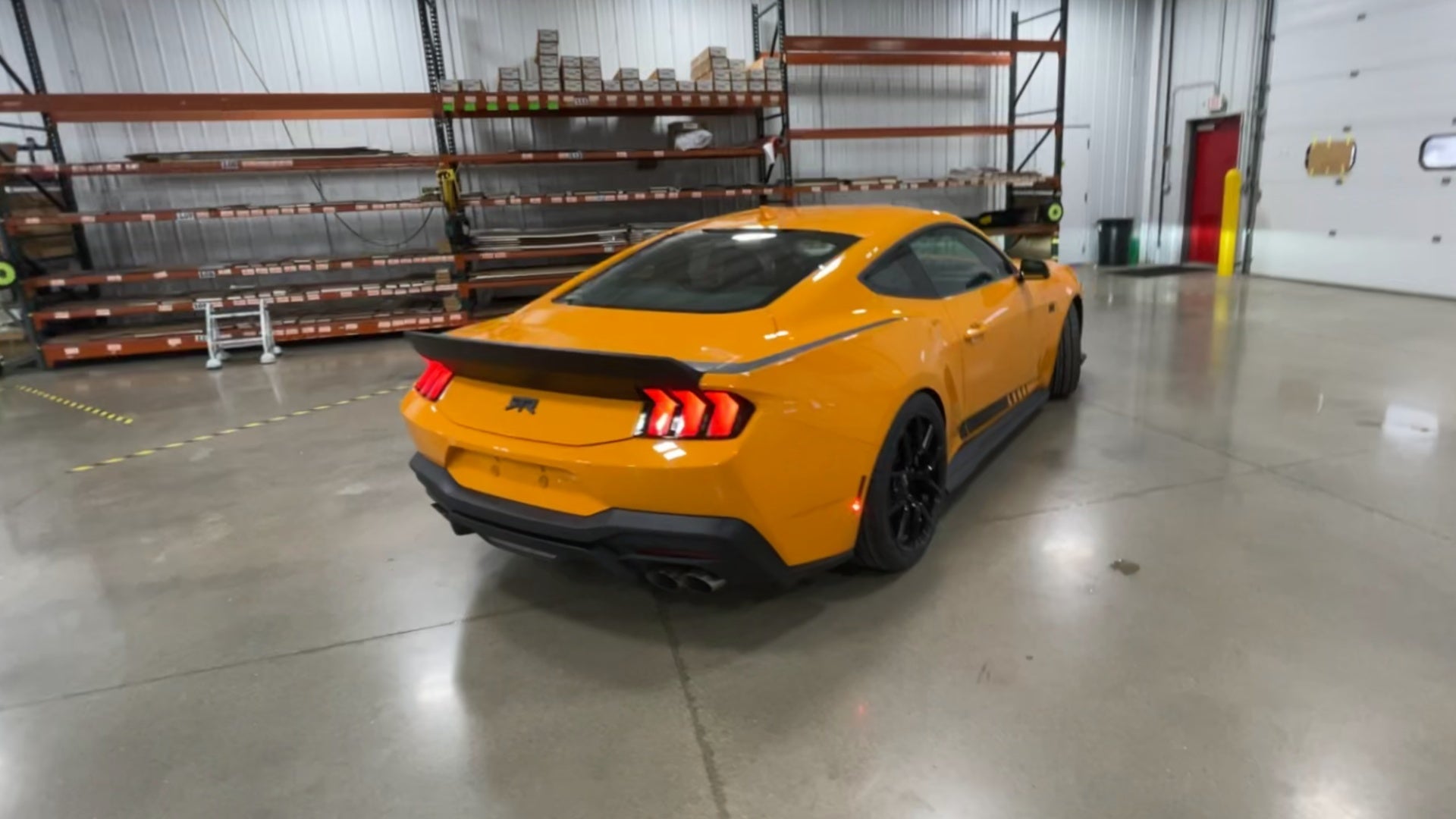 Vehicle Image 9