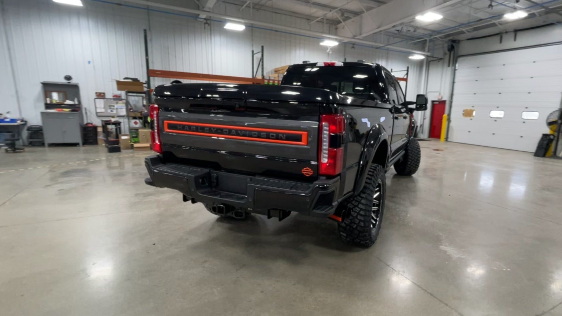 Vehicle Image 9