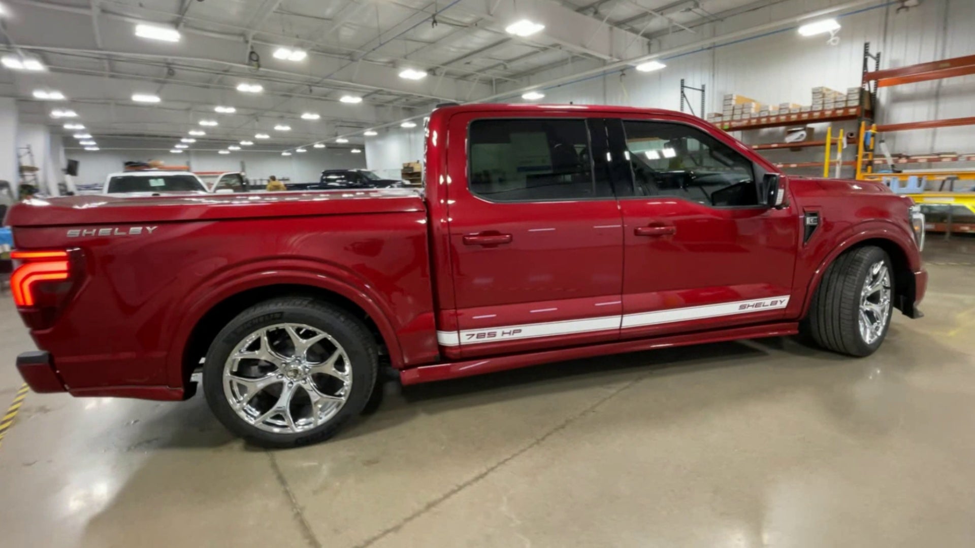Vehicle Image 9