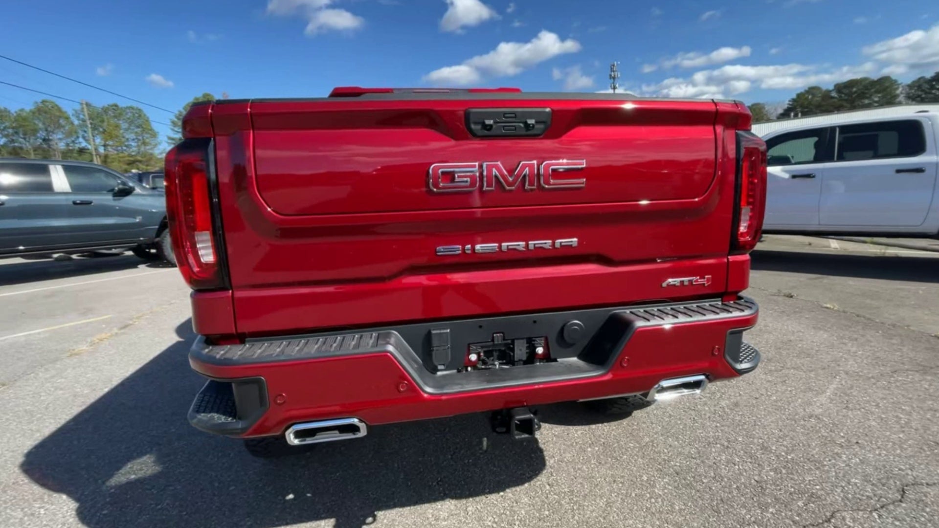 Vehicle Image 9