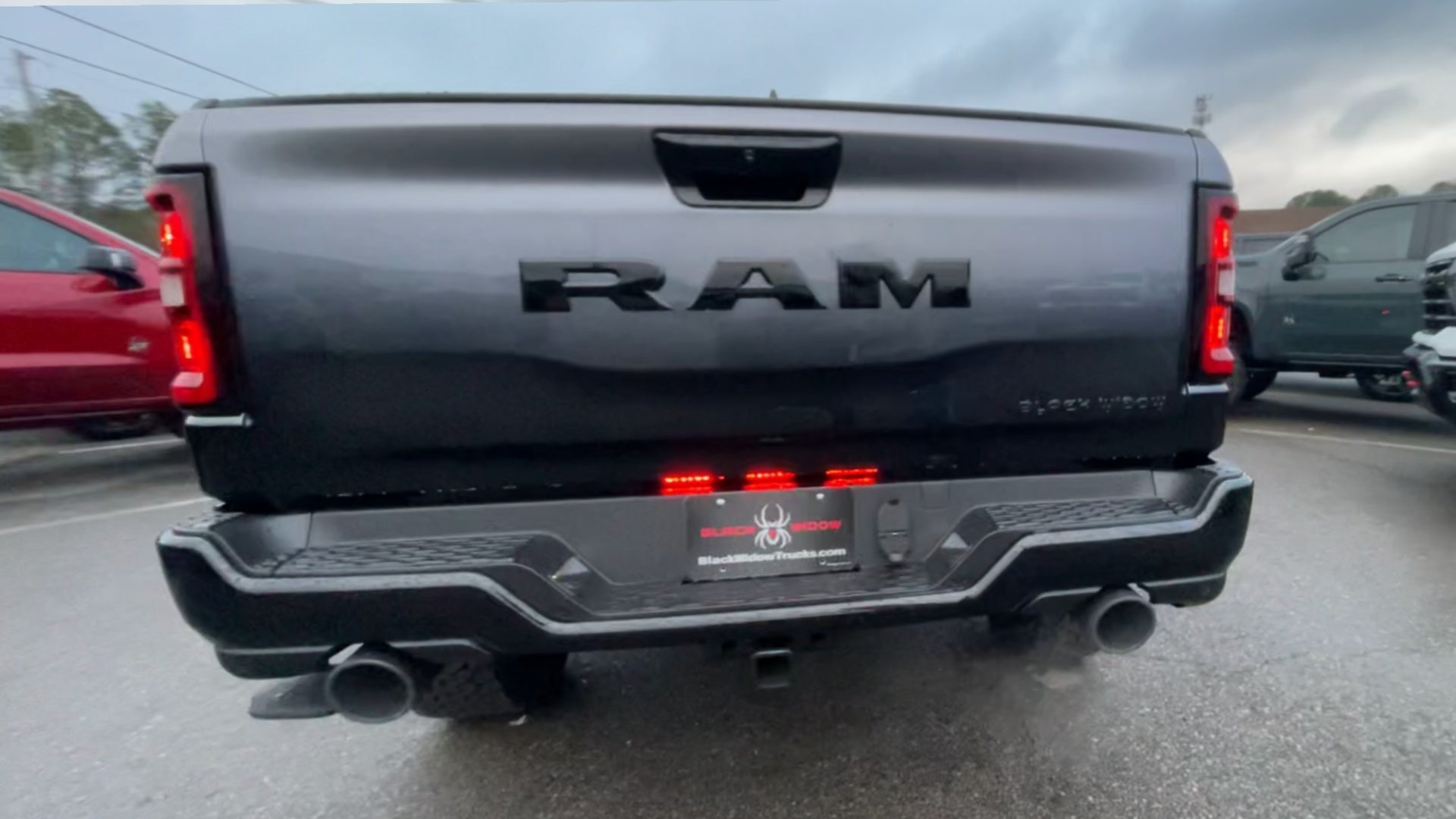 Vehicle Image 9