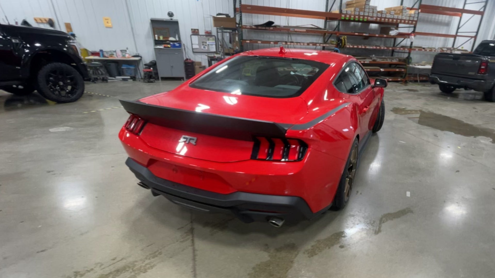 Vehicle Image 9