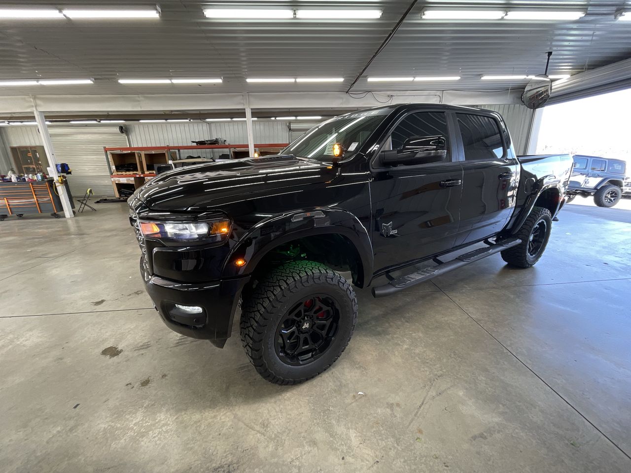 Vehicle Image 4