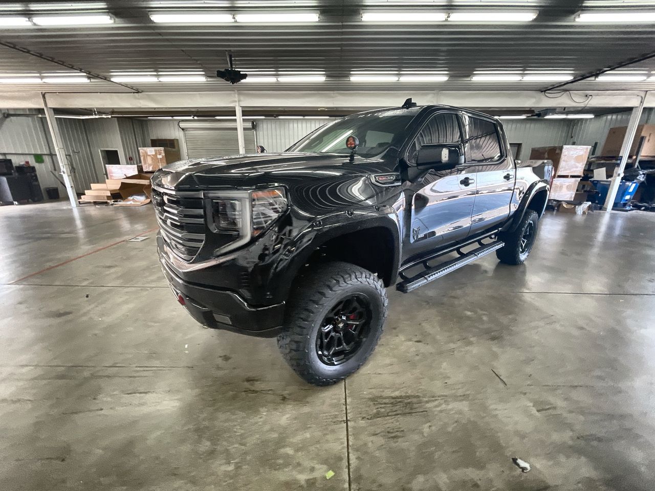 Vehicle Image 4
