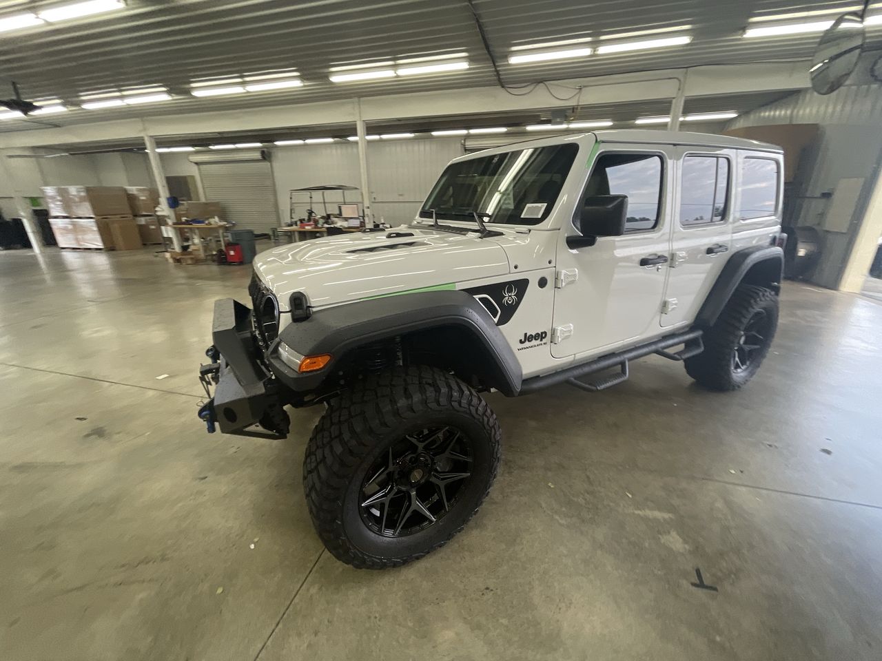 Vehicle Image 4