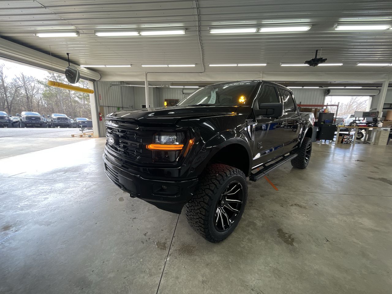 Vehicle Image 4