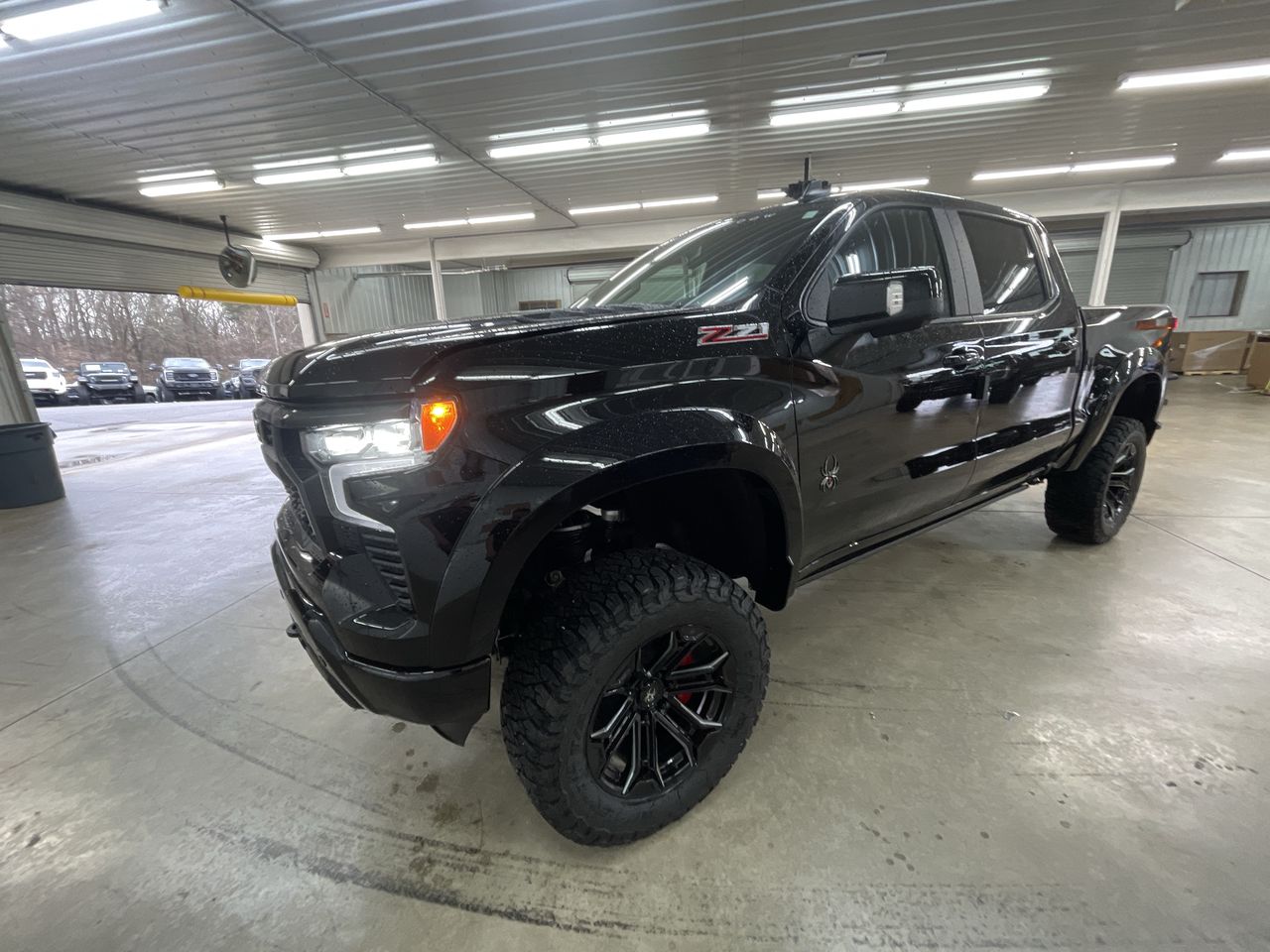 Vehicle Image 4