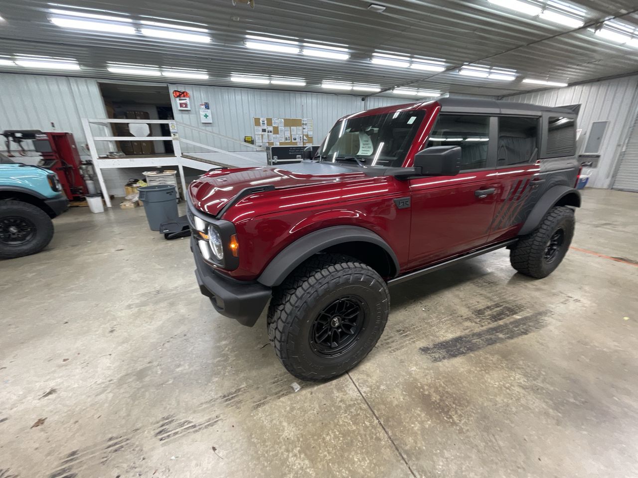 Vehicle Image 4