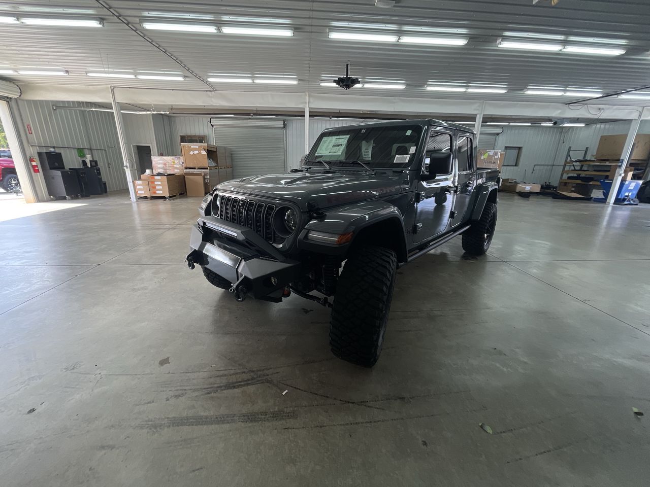 Vehicle Image 4
