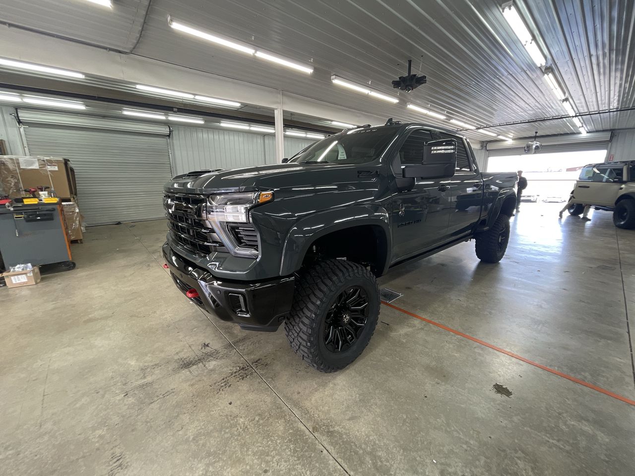 Vehicle Image 4