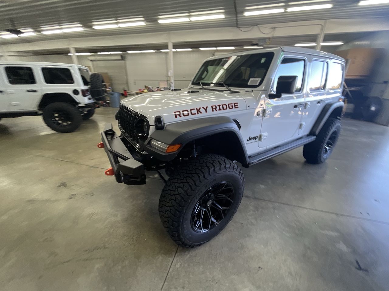Vehicle Image 4