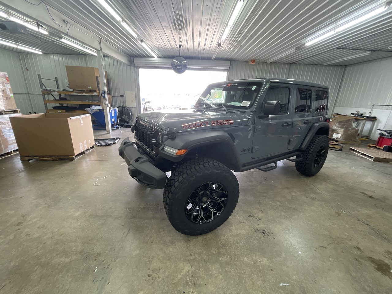 Vehicle Image 4