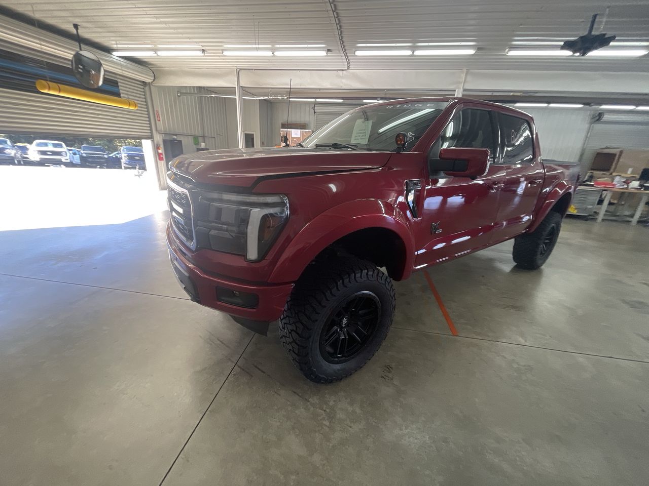 Vehicle Image 4