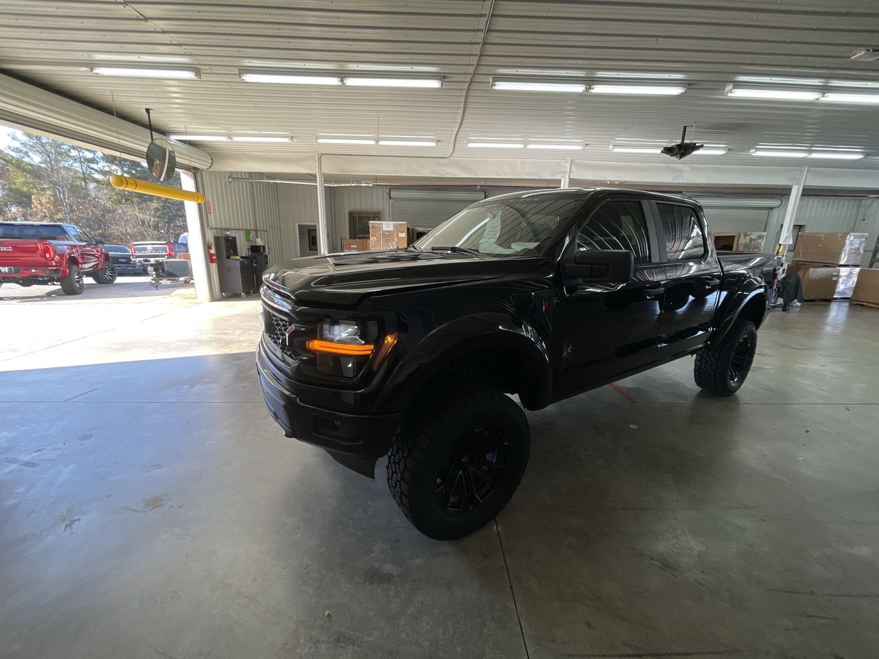 Vehicle Image 4